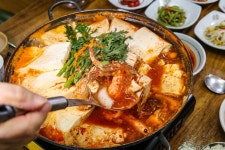 전국별별시장 스토어 > 전통맷돌순두부 | 별별시장&별별여행 ┃ 여행문화의 새로운 트렌드를 만들다 전국별별시장 스토어 > 전통맷돌순두부