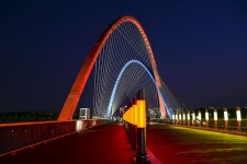 별별여행 > 엑스포다리(야경) | 별별시장&별별여행 ┃ 여행문화의 새로운 트렌드를 만들다 별별여행 > 엑스포다리(야경)