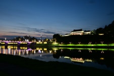 별별여행 > 영남루(야경) | 별별시장&별별여행 ┃ 여행문화의 새로운 트렌드를 만들다 별별여행 > 영남루(야경)