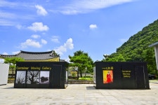 별별여행 > 충익사 | 별별시장&별별여행 ┃ 여행문화의 새로운 트렌드를 만들다 별별여행 > 충익사