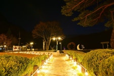 별별여행 > 산정호수(야경) | 별별시장&별별여행 ┃ 여행문화의 새로운 트렌드를 만들다 별별여행 > 산정호수(야경)