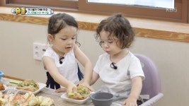 Na Eun Succeeds At Getting Picky Eater Gun Hoo To Eat On “The Return Of Superman” | Soompi Na Eun Succeeds At Getting Picky... 