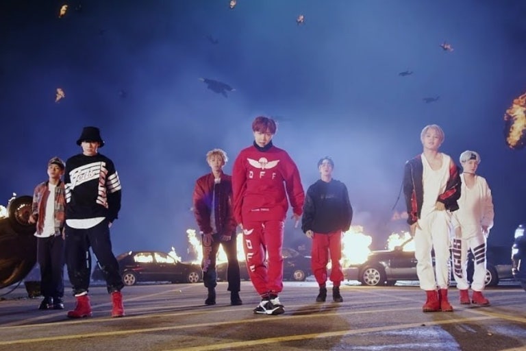 Cover art for MIC Drop (Steve Aoki Remix)