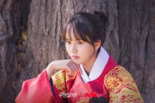 Kim So Hyun And Chae Jong Hyeop Enjoy Playful Amusement Park Date In Serendipitys Embrace | Soompi