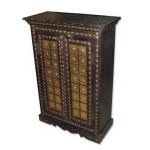 Traditional Almirah, Wooden Bero, Antique Wardrobe, Old Wardrobe, लकड़ी की अलमारी in Laxmi Narayan Puri... 