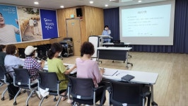 서울시 금천센터 | [일활동-문화콘텐츠 자격증 취득과정] 실버인지 음악놀이 통합지도자 양성과정 [일활동-문화콘텐츠 자격증 취득과정] 실버인지... 