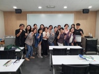서울시 서대문센터 | 실버인지놀이지도사로 노인의 삶을 즐겁고 행복하게 만들어요. 실버인지놀이지도사로 노인의 삶을 즐겁고 행복하게 만들어요.