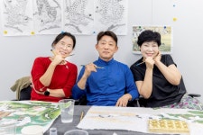 서울시 50+ 남부캠퍼스 | 마을 주민들과 민화를 그리는「마음그리미」커뮤니티 마을 주민들과 민화를 그리는「마음그리미」커뮤니티