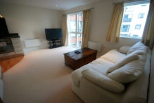 이웰, 영국 Vacation Rentals - Airbnb