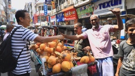 오늘의 TV | 온에어 | 전 국민의 평생학교 EBS 세계테마기행 [지금 아니면 못 볼 지도(地圖), 스리랑카 라오스 제1부. 사라지기 전에 만나러 갑니다]