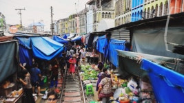 오늘의 TV | 온에어 | 전 국민의 평생학교 EBS 세계테마기행 스페셜 [장터 열전 3부. 아찔하고 유쾌하고, 태국]