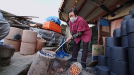 오늘의 TV | 온에어 | 전 국민의 평생학교 EBS 나눔 0700 [쌍둥이 할머니의 마지막 소원]