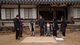 오늘의 TV | 온에어 | 전 국민의 평생학교 EBS 세계테마기행 [사람이 좋아, 캄보디아 2부. 내 마음의 풍경, 톤레사프. 프레이벵]