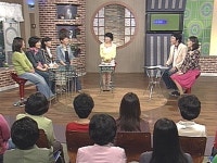 오늘의 TV | 온에어 | 전 국민의 평생학교 EBS 『건강을 위한 10분』신나는 근력운동 에어로빅 웨이트 5 튼튼하고 건강한 허리 만들기