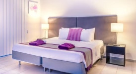 아고다 :: 아이아 나파의 Napian Suites 특가 및 이용후기 - Agoda.com