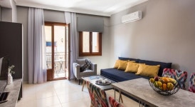 아고다 :: 크레타섬의 Bluebell Luxury Apartments 특가 및 이용후기 - Agoda.com