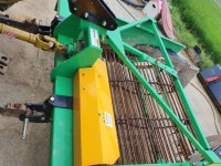신흥공업사 땅속작물수확기 SH-1600B  2019-08-22 : Agriis Used Machinery