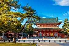 헤이안 신궁 티켓 할인, 운영 시간, 후기 [2026년] | Trip.com