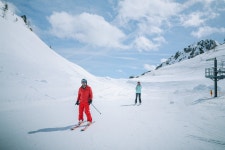 이솔라 2000 티켓 할인, 운영 시간, 후기 [2026년] | Trip.com