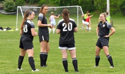 뎁트퍼드 사커 어소시에이션 티켓 할인, 운영 시간, 후기 [2026년] | Trip.com