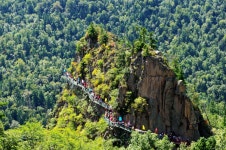 린커우 호텔 추천 Top 10 최저가 예약 | 트립닷컴