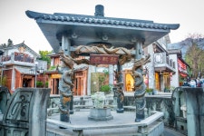 홍룡정 티켓 할인, 운영 시간, 후기 [2025년] | Trip.com