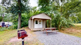 주식회사 아크로메딕(Acromedic Co.,.ltd.) | Dogwood Acres Campground Inc 티켓 할인, 운영 시간, 후기 [2026년] | Trip.com
