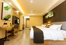 샹키 티 스타일 호텔 (런화이 청난 버스 정류장)(尚客优品酒店(仁怀城南客运站店)) 후기 및 특가 예약 - 런화이 호텔 추천 | 트립닷컴