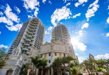 Empty Sailing Homestay (Gaozhuang Starlight Night Market)(空帆船民宿（告庄星光夜市店）) 후기 및 특가 예약 - 징훙 호텔 추천... 