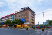 레스트 모텔 롱완 원저우(锐思特酒店(温州龙湾机场永强大道店)) 후기 및 특가 예약, 원저우 2026 | 트립닷컴