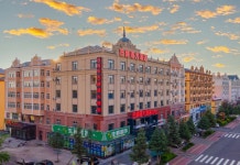 구나완 그랜드 호텔, 어얼구나 시티(古纳湾大酒店（额尔古纳博物馆店）) 후기 및 특가 예약 - 어얼구나 호텔 추천 | 트립닷컴