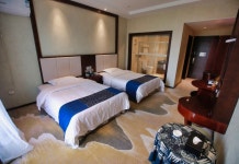Guifeng Hotel Zhenfeng(贞丰贵峰酒店) 호텔 - 전펑 호텔 가격, 후기 2024 | 트립닷컴