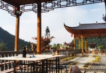 Three Mountains Homestay(彡山小院) 후기, 가격 2025 허펑 호텔 추천 | 트립닷컴