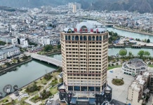 스빙 그린 아일랜드 호텔(施秉绿岛大酒店) 후기 및 특가 예약 - 스빙 호텔 추천 | 트립닷컴