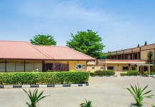 트웬티 호텔 후기, 예약 및 특가 확인 - 카두나 호텔 추천 | 트립닷컴