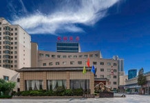 바이인 호텔(白银饭店) 후기, 가격 2025 바이인 호텔 추천 | 트립닷컴