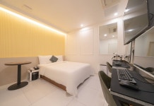 모텔R 후기 및 특가 예약 - 성남 호텔 추천 | 트립닷컴