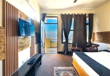 The Hill Paradise 후기 및 특가 예약 - 알모라 호텔 추천 | 트립닷컴