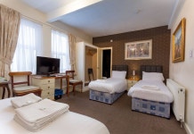 메이플 호텔 후기 및 특가 예약 - 블랙풀 호텔 추천 | 트립닷컴