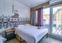 아테네스도트 후기 및 특가 예약 - 아테네 호텔 추천 | 트립닷컴