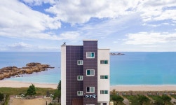 고성 아지로펜션 후기 및 특가 예약 - 고성군 호텔 추천 | 트립닷컴