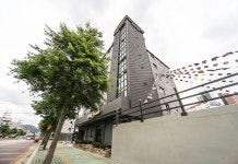 어뮤즈호텔 후기 및 특가 예약 - 밀양시 호텔 추천 | 트립닷컴