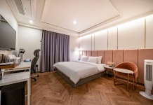 브이원스토리모텔 후기 및 특가 예약 - 부산 호텔 추천 | 트립닷컴