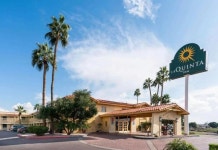 모텔 6 피닉스, AZ - 미드타운 후기 및 특가 예약, 피닉스 2026 | 트립닷컴