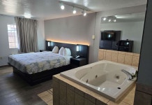 모텔 6 오클라호마 시티 OK - 프론티어 시티 후기 및 특가 예약 - 오클라호마시티 호텔 추천 | 트립닷컴