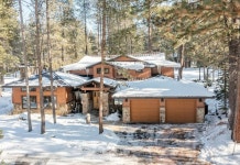 Base Camp by Avantstay 마법의 샬레 w/ 사우나, 온수 욕조 & 눈과 골프 코스와 가까움 후기 및 특가 예약 - 선리버 호텔 추천 | 트립닷컴