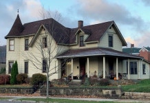 Historic Family 6-bedroom home on delightful 2nd Street in Oakland, MD 후기 및 특가 예약 - 오크랜드 호텔 추천 | 트립닷컴