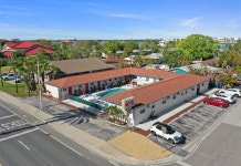 선 아일랜드 모텔 후기 및 특가 예약 - 세인트피트비치 호텔 추천 | 트립닷컴