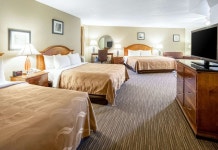 퀄리티 인 키스톤 후기, 예약 및 특가 확인 - 키스톤 호텔 추천 | 트립닷컴