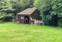 우드랜드 캠핑 포드와 캠프장 화장실 이용 후기 및 특가 예약 - 그랜덤 호텔 추천 | 트립닷컴